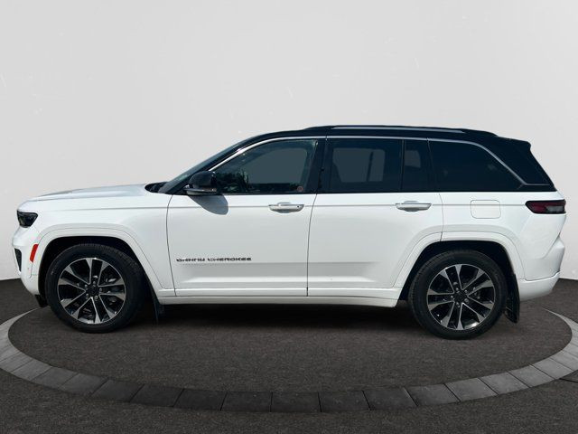 2023 Jeep Grand Cherokee Overland in Cars & Trucks in Regina - Image 2