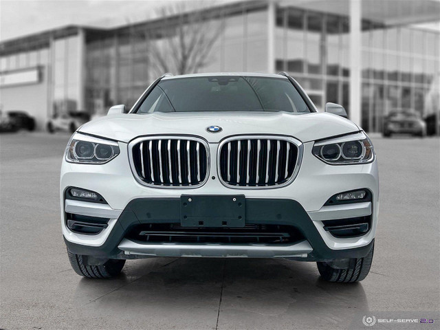 2021 BMW X3 xDrive30i | Premium Essential | Clean CARFAX | dans Autos et camions  à Winnipeg - Image 3