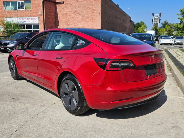 2021 TESLA MODEL 3 LONG RAGE AWD DUAL MOTOR-WHITE INTERIOR in Cars & Trucks in City of Toronto - Image 3
