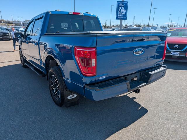 2022 Ford F-150 XLT 5.0L, CLOTH HEATED SEATS, BACKUP CAMERA/... in Cars & Trucks in Calgary - Image 3
