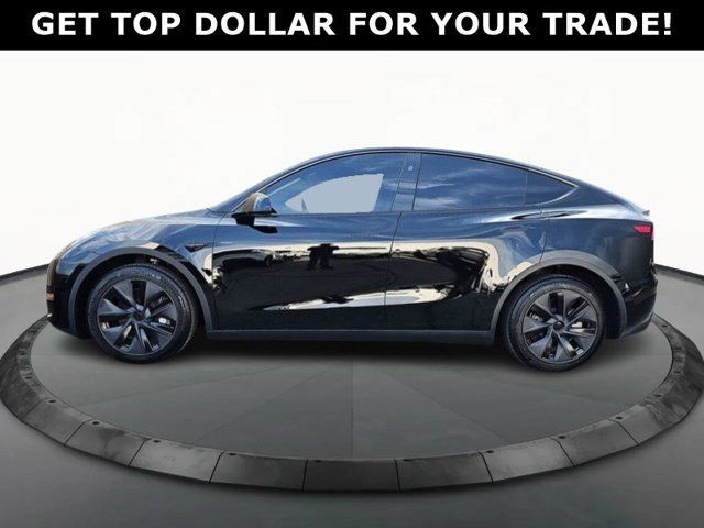 2025 Tesla Model Y Long Range in Cars & Trucks in Markham / York Region - Image 3