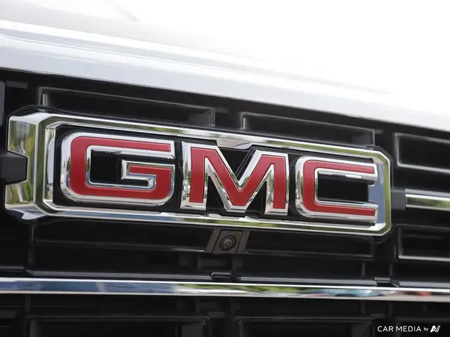 2025 GMC Acadia Elevation dans Autos et camions dans London - Image 10