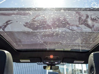 This Volkswagen ID.4 Pro has a dependable Electric engine powering this Automatic transmission. Wind... (image 3)