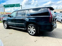 Step into the world of unparalleled luxury and performance with the 2019 Cadillac Escalade ESV Premi... (image 5)