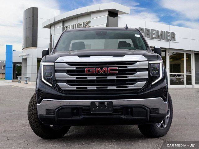 2024 GMC Sierra 1500 SLE in Cars & Trucks in Windsor Region - Image 2