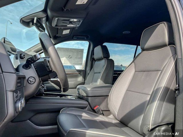 2025 Chevrolet Suburban Premier 4WD - Heated & Ventilated Seats in Cars & Trucks in Strathcona County - Image 3