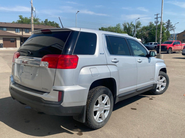 2016 GMC Terrain in Cars & Trucks in Medicine Hat - Image 4