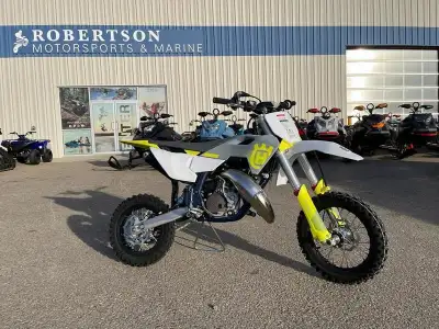 HUSQVARNA MOTORCYCLE SALE! SAVE $800! Was $5549 - Now Only $4749! FINANCE FOR $71 Bi-Weekly OAC! 202...