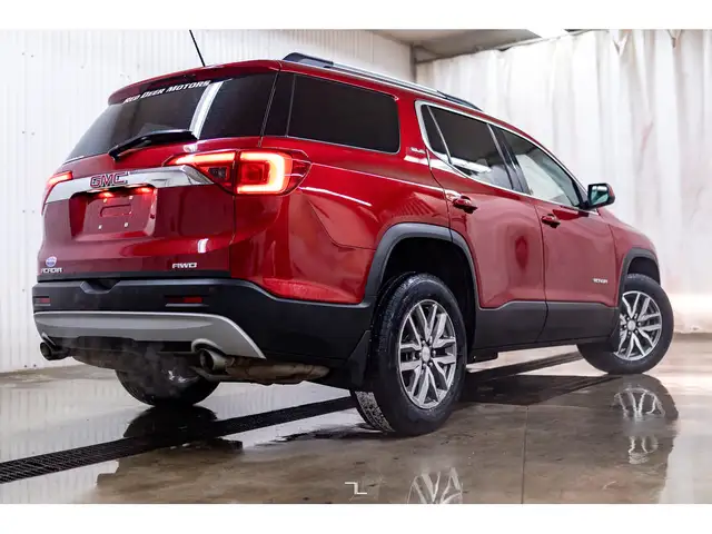 2019 GMC Acadia AWD SLE PSeat BCam in Cars & Trucks in Calgary - Image 8