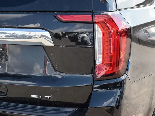 2024 GMC Yukon XL SLT Clean Carfax | One Owner | 4WD XL LUX |... in Cars & Trucks in Oakville / Halton Region - Image 13