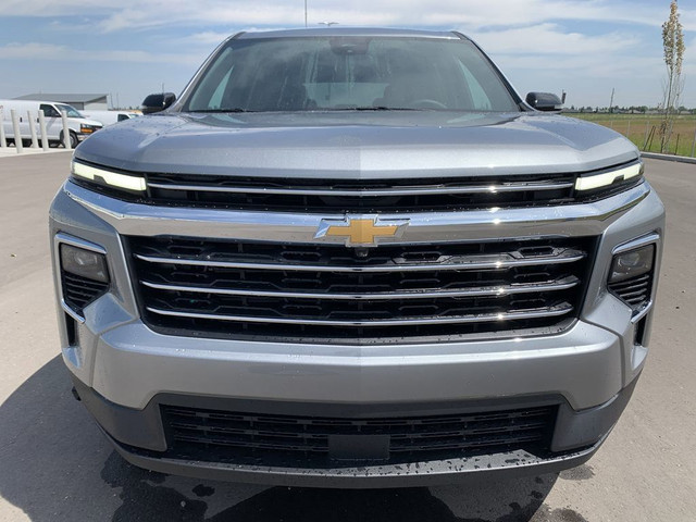2025 Chevrolet Traverse LT in Cars & Trucks in Calgary - Image 2