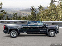4WD Crew Cab 172 Denali Ultimate Engine: Turbocharged Diesel V8 6.6L/ Safety Equipment StabiliTrak,... (image 6)
