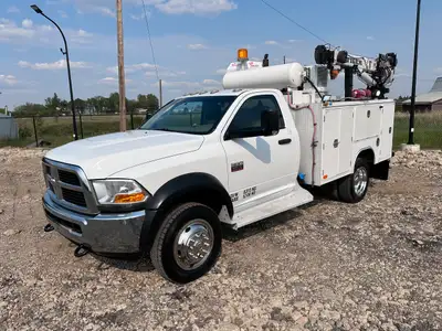 2011 Dodge 5500 Regular Cab 4x4 Service Truck + 6.7L Cummins Diesel + 4x4 W/ AutoMatic Transmission...