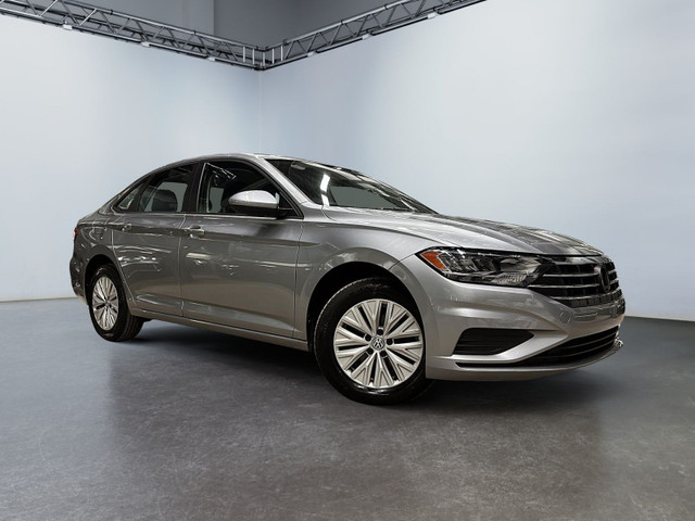 2019 Volkswagen Jetta COMFORTLINE+MAGS+CARPLAY+CAMERA+SIEGES-CHA in Cars & Trucks in City of Montréal