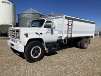 1987 GMC S/A Day Cab Grain Truck 7000