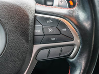 2021 Jeep Grand Cherokee | 4WD | 3.6L V6 | 8-Speed Automatic | Diamond Black Crystal Pearlcoat | Cer... (image 4)