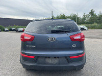 Automatique. Engine: Moteur à 4 cylindres 2.4L/144CI L/100Km City: 10.3 L/100Km Hwy: 7.2 Safety Equi... (image 6)