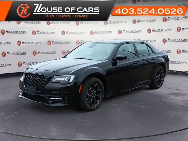 2022 Chrysler 300 300S AWD in Cars & Trucks in Lethbridge