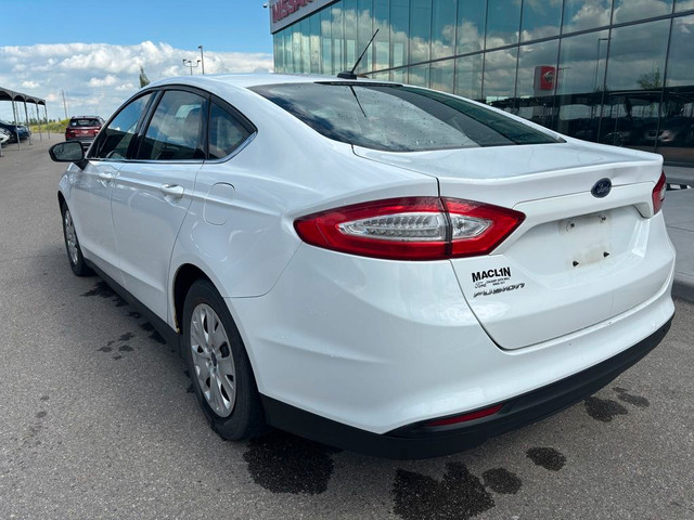 2014 Ford Fusion S | One Owner in Cars & Trucks in Calgary - Image 4