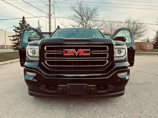 2018 GMC Sierra 1500 SLE ELEVATION PACKAGE in Cars & Trucks in Mississauga / Peel Region - Image 3