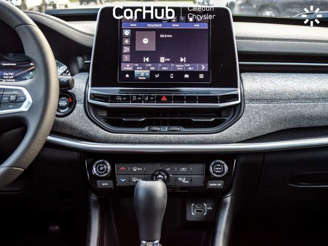2025 Jeep Compass Sport 4x4 Heated Front Seats Apple Car Play in Cars & Trucks in Mississauga / Peel Region - Image 2