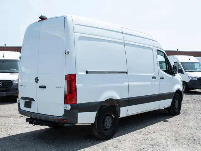 2019 Mercedes-Benz Sprinter 2500 in Cars & Trucks in Mississauga / Peel Region - Image 7