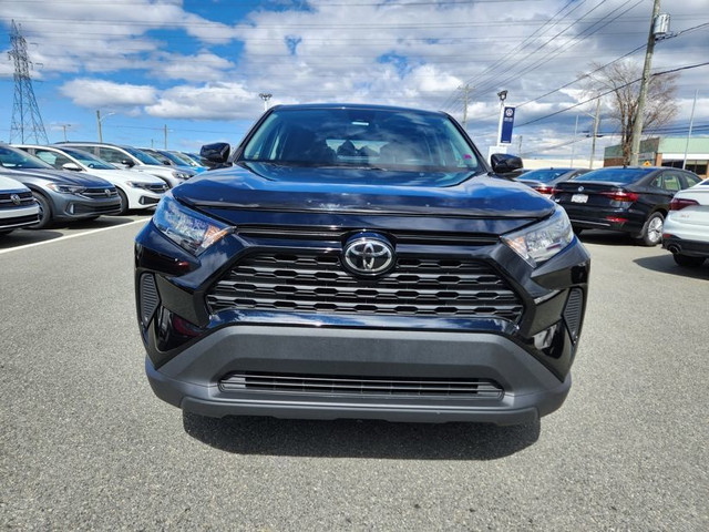 2022 Toyota RAV4 LE in Cars & Trucks in Saint John - Image 3