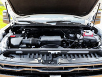 Welcome To Sherwood Park Chevrolet. The #1 Volume Chevrolet Dealer in Canada. This Chevrolet SILVERA... (image 8)
