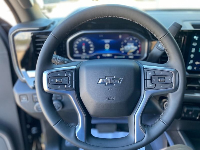 2025 Chevrolet Silverado 3500HD LTZ Leather|Sunroof|Heated & Coo in Cars & Trucks in Red Deer - Image 4