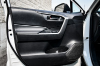 Heated Seats, Apple CarPlay, Android Auto, Blind Spot Monitoring, Lane Keep Assist! 6 LOCATIONS KING... (image 7)