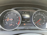 JUST IN! PRICED TO SELL MANUAL TRANSMISSION HEATED SEATS | BLUETOOTH | BACKUP CAMERA | ALLOY RIMS |... (image 8)