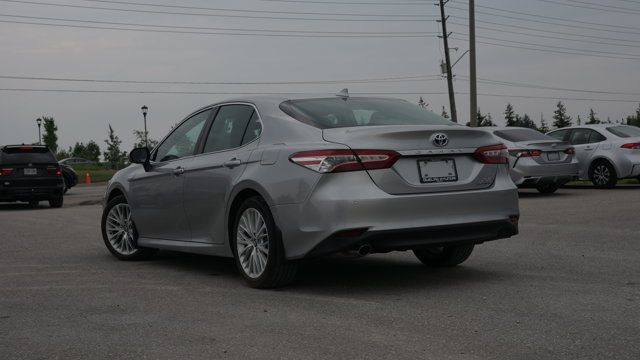 2019 Toyota Camry Hybrid XLE | Leather | Navigation | JBL Audio in Cars & Trucks in Guelph - Image 4