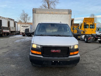 2019 GENERAL MOTORS CORP G33903;Light Duty Trucks - VAN TRUCKS - CUTAWAY-CUBE VAN DELIVERY TRUCK Pen... (image 1)