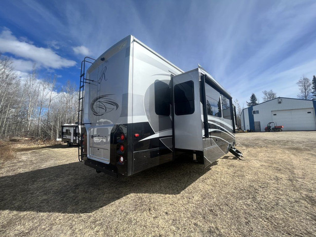  2020 Forest River Riverstone 39RKFB in Travel Trailers & Campers in St. Albert - Image 2