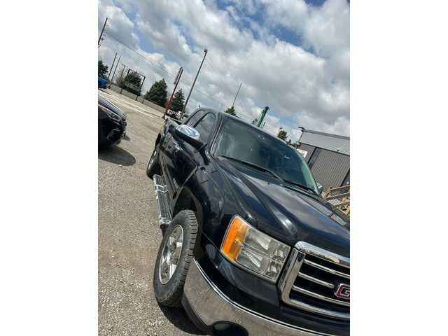  2012 GMC Sierra 1500 GREAT CONDITION! MUST SEE! WE FINANCE ALL  in Cars & Trucks in London - Image 3