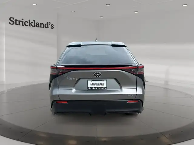 2023 TOYOTA BZ4X XLE AWD in Cars & Trucks in Stratford - Image 5