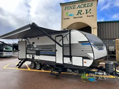 Heartland Pioneer travel trailer RL 250 highlights: Rear Living Two Chairs U-Shaped Dinette Flip-Dow...