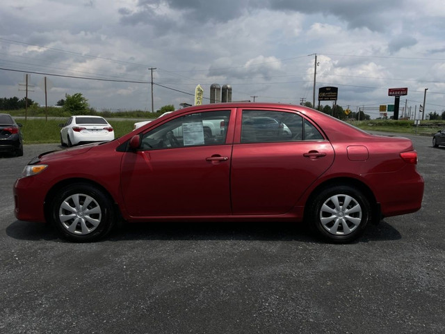 2011 Toyota Corolla CE in Cars & Trucks in Sherbrooke - Image 4