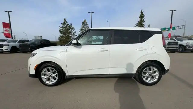 2023 Kia Soul EX | Heated Seats | Apple CarPlay in Cars & Trucks in Edmonton - Image 9