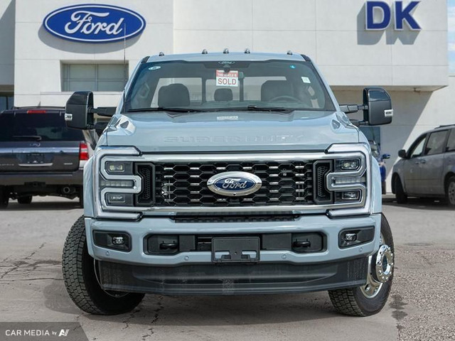 2025 Ford F-450 Super Duty Platinum in Cars & Trucks in Edmonton - Image 2