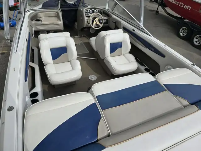 2001 Reinell Boats 203 LS FINANCING AVAILABLE in Powerboats & Motorboats in Saskatoon - Image 18