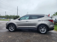 2017 HYUNDAI SANTA FE LUXURY featuring: Back up Camera, Navigation, Cruise Control, Hand free phone,... (image 4)