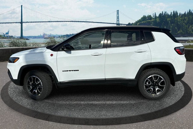 2024 Jeep Compass TRAILHAWK in Cars & Trucks in North Shore - Image 2