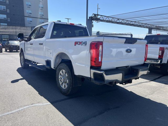 2024 Ford Super Duty F-350 SRW XLT | 7.3L | FX4 PKG | CREW CAB in Cars & Trucks in Calgary - Image 4