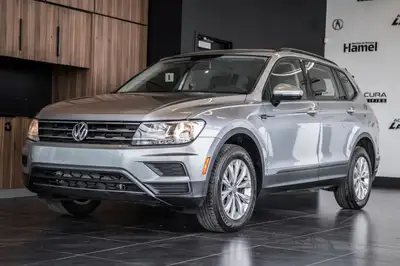 Intégration Bluetooth + Commandes Audio au Volant + Régulateur de Vitesse + Caméra de Recul + Rétrov...