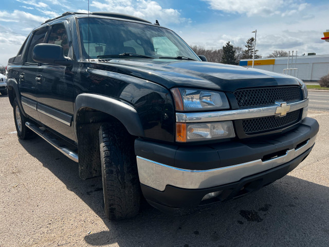2006 CHEVROLET AVALANCHE*4X4* LEATHER*ALLOYS* GREAT SHAPE $4999! in Cars & Trucks in Edmonton - Image 2