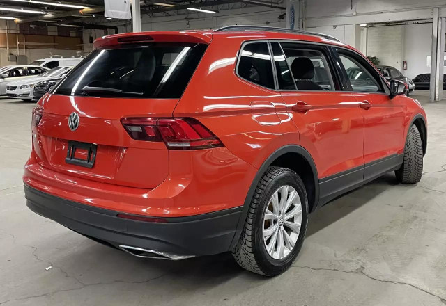 2019 VOLKSWAGEN Tiguan S 4Motion/AWD/CRUISE/CAMERA/CARPLAY/AC/MA in Cars & Trucks in City of Montréal - Image 2