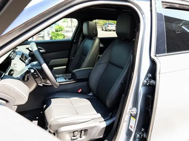 2024 Land Rover Range Rover Velar P250 Dynamic SE in Cars & Trucks in Oshawa / Durham Region - Image 19