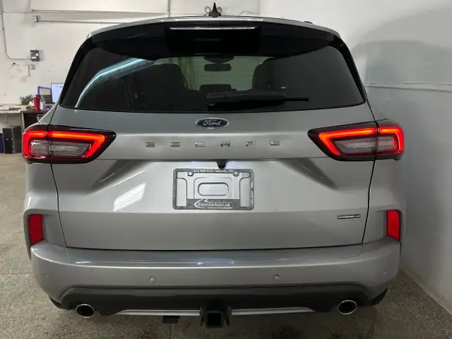 2023 Ford Escape ST-Line Elite ST-LINE ELITE/HYBRID/AWD/PANOR... in Cars & Trucks in Belleville - Image 7