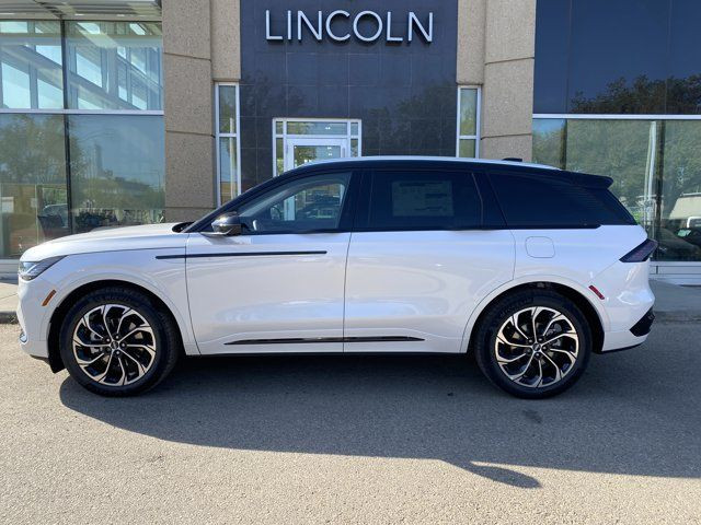 2025 Lincoln Nautilus Reserve in Cars & Trucks in Edmonton - Image 3